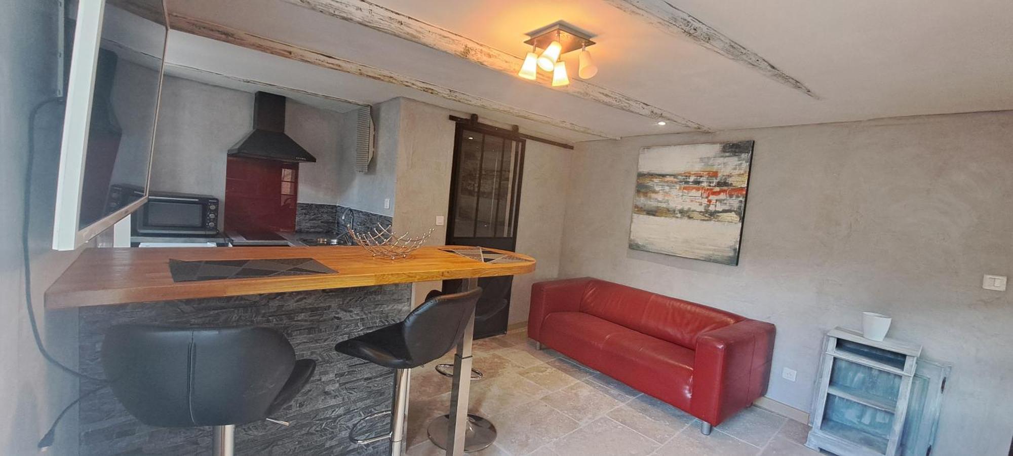 Apartment Chez Maxime Fraissinet-de-Fourques